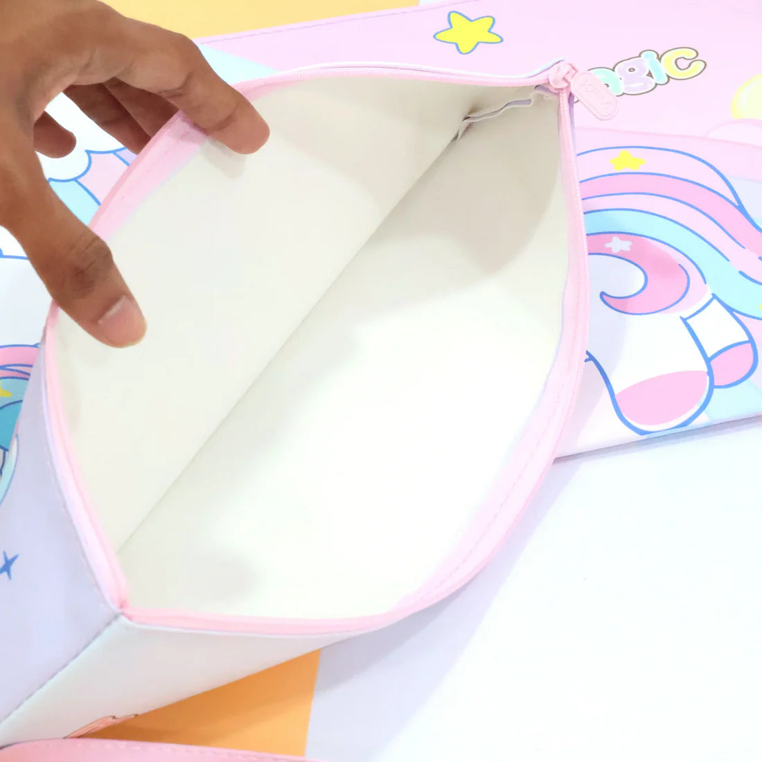 A4 Zipper Pouch
