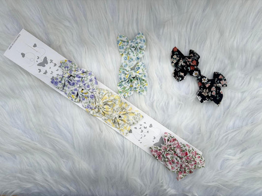 Mini Bloom Hair Pins (Pair)