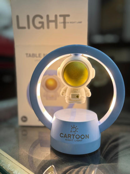 Astronaut Lamp