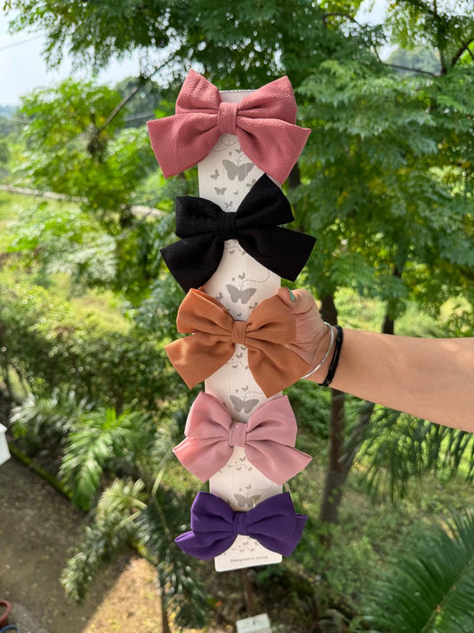 Plain Bows
