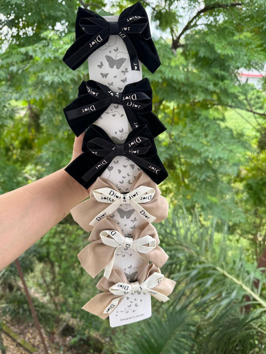 Suede Dior Chic Bows