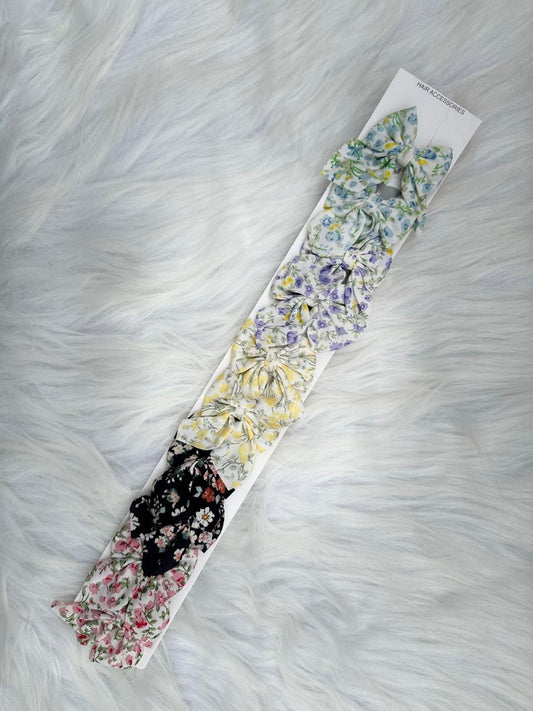 Mini Bloom Hair Pins (Pair)