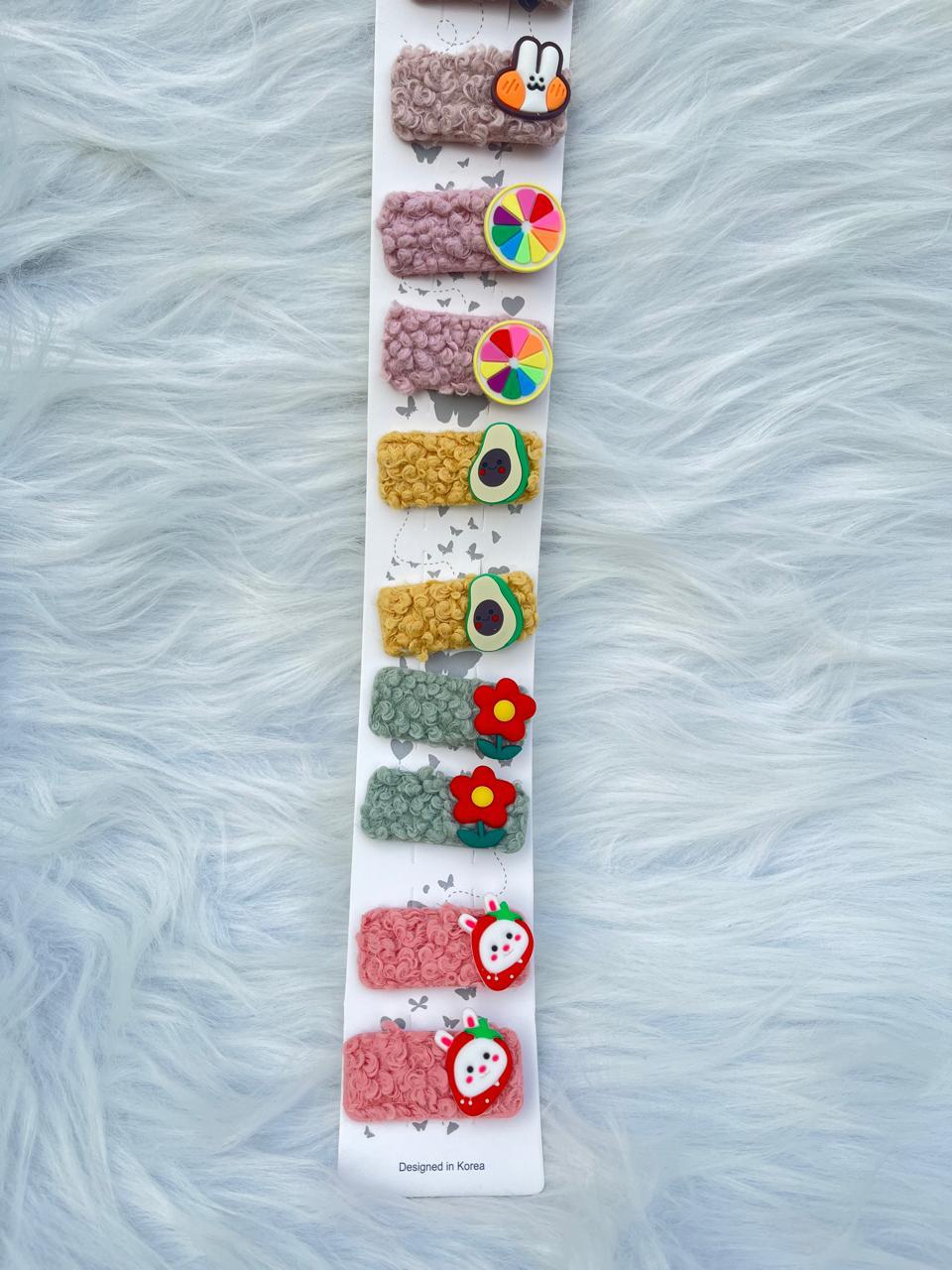 Snuggle Different Characters Hair Pins (Pair)