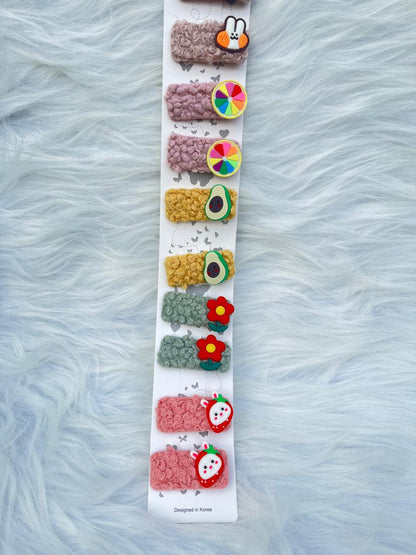 Snuggle Different Characters Hair Pins (Pair)